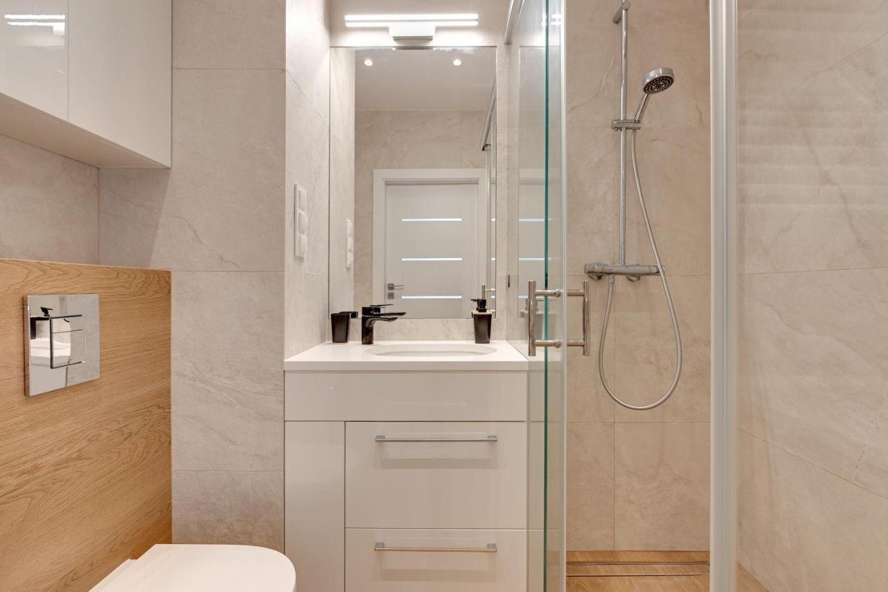 גדנסק Holiday Apartment Near The Sea - Free Private Parking מראה חיצוני תמונה